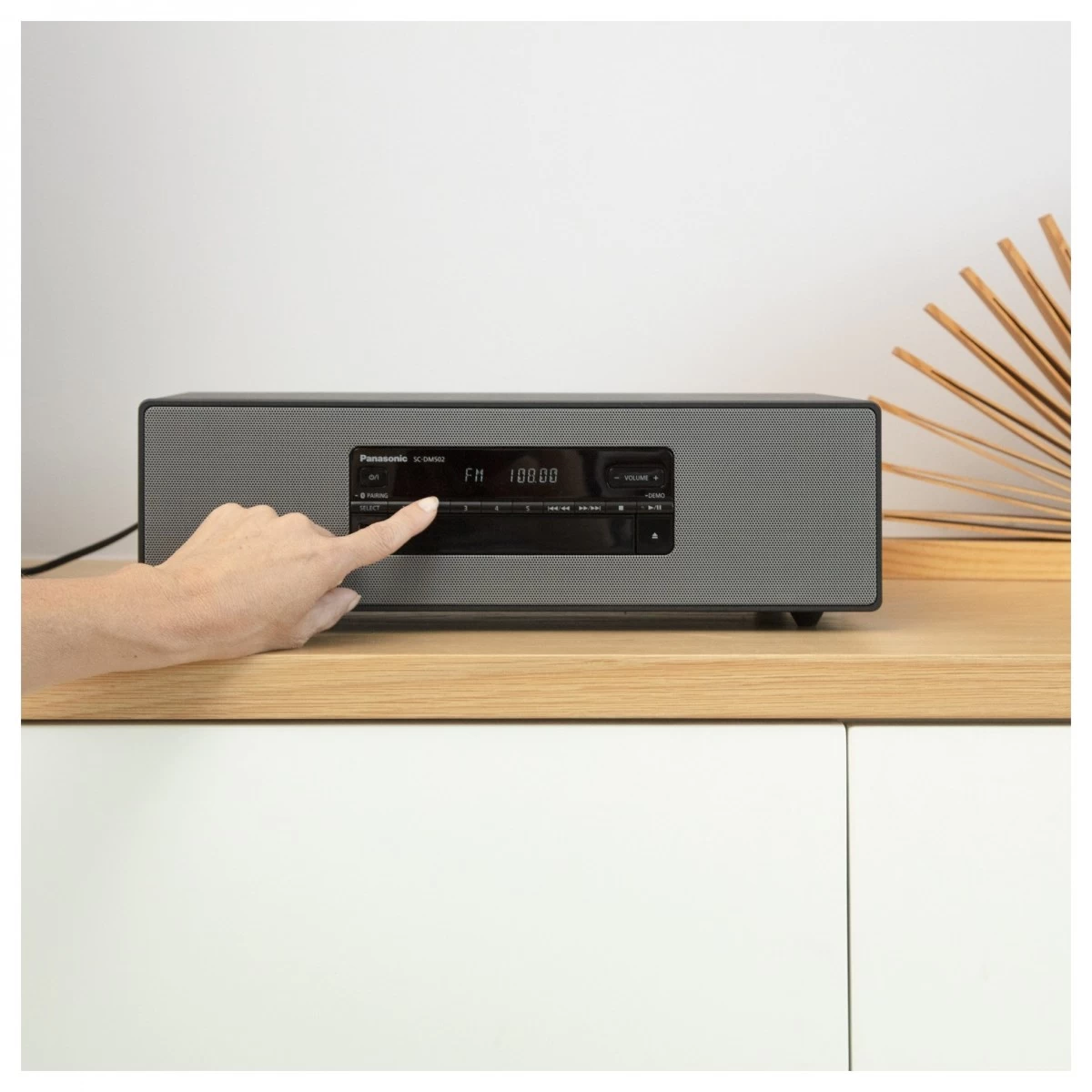 Panasonic SC-DM502E-K Compact Stereo System - Image 5