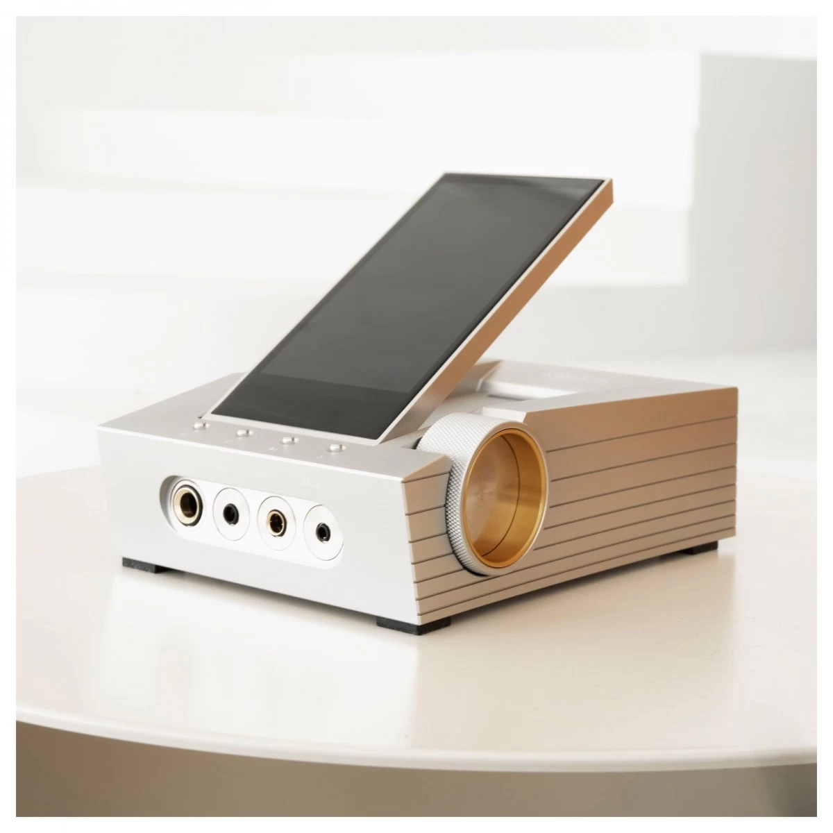 Astell&Kern ACRO CA1000 Headphone Amplifier W/ Digital Audio Player - Image 7