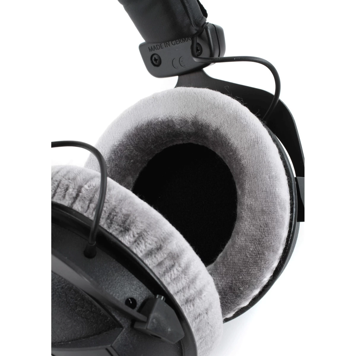 Beyerdynamic DT 770 Pro Headphones, 80 Ohm - Image 3