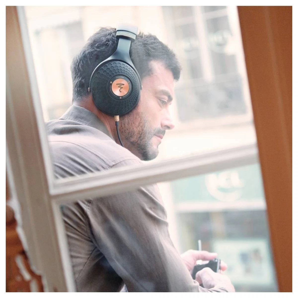 Focal Celestee Closed Back Headphones - Image 5