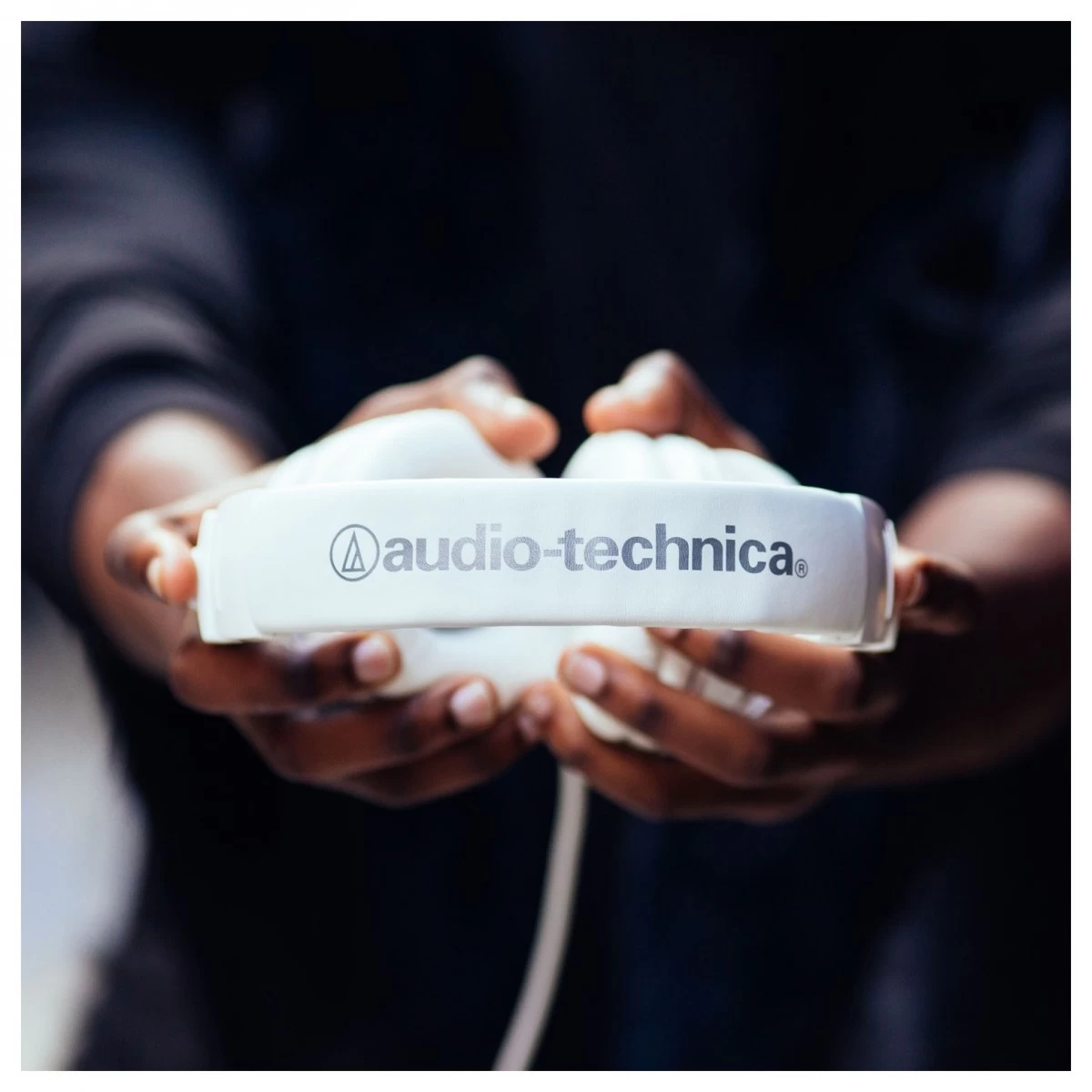 Audio-technica Audio Technica ATH-M50xWH Professional Monitor Headphones, White - Image 6