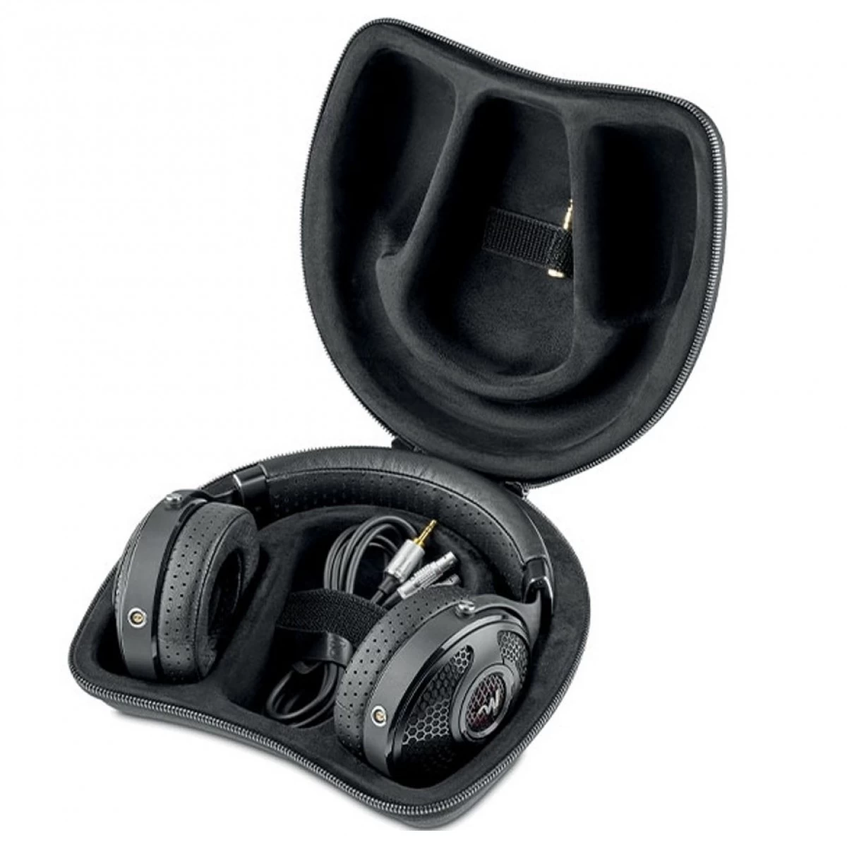 Focal Utopia (2022) Over-ear Headphones - Image 5