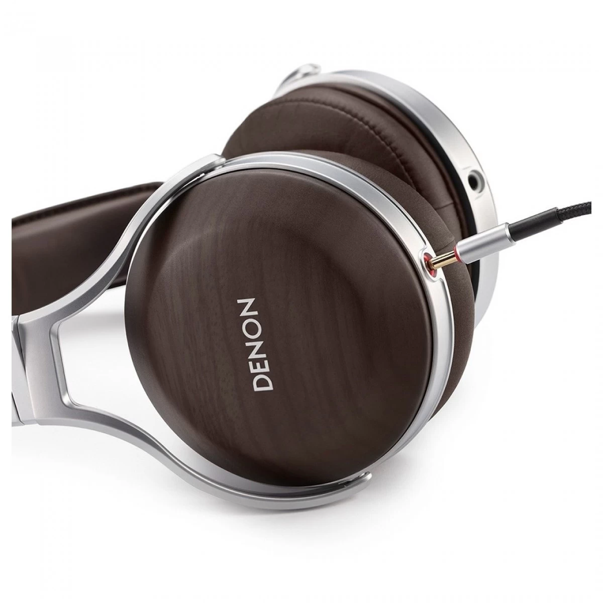 Denon AH-D5200 Reference Quality Over-Ear Headphones - Image 2